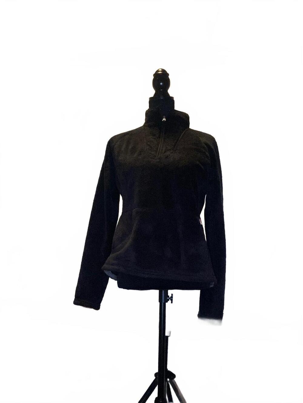 The North Face Women's Black Fleece Pullover